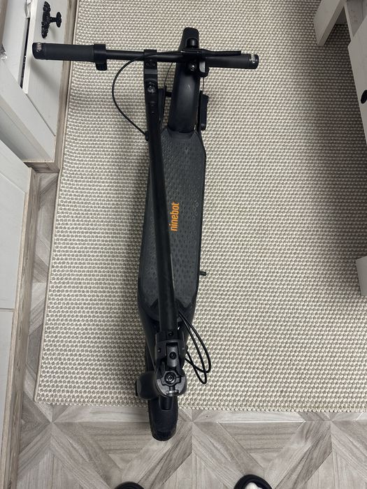 Trotineta electrica ninebot kickscooter f2 Segway