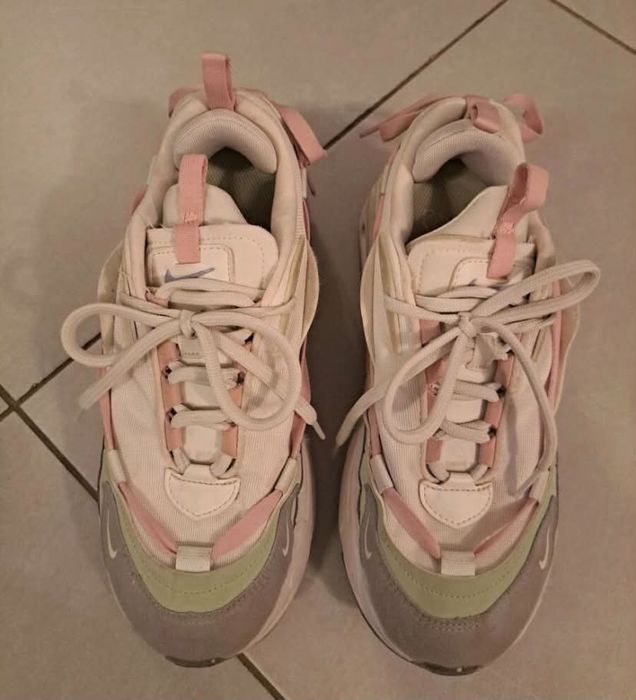 Маратонки Nike Air max furyosa 37