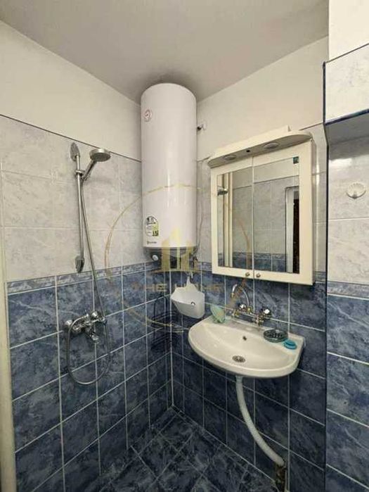 Дава се под наем Двустаен апартамент в Варна, Младост 2 - 42 кв.м за 375 € - Снимка #7