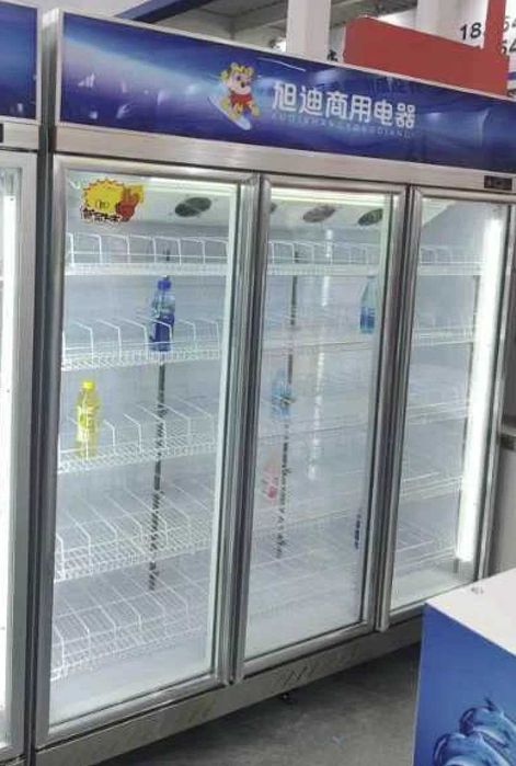 Витрина холодильная Холодильник для напитков