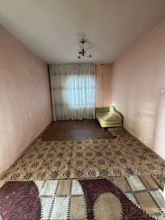 Продаётся 1-комнатная квартира по выгодной цене в районе Себзар.