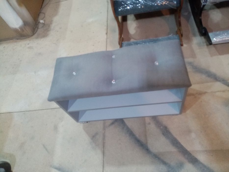 Продам новую обувницу!