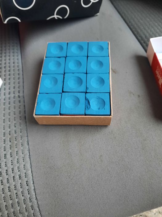 щека за билярд и консумативи