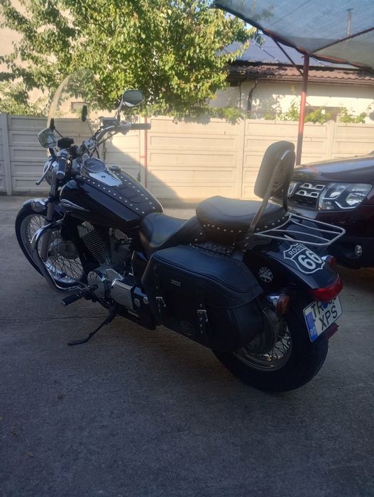 Honda shadow spirit 750