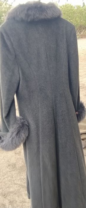 Пальто с этикеткой