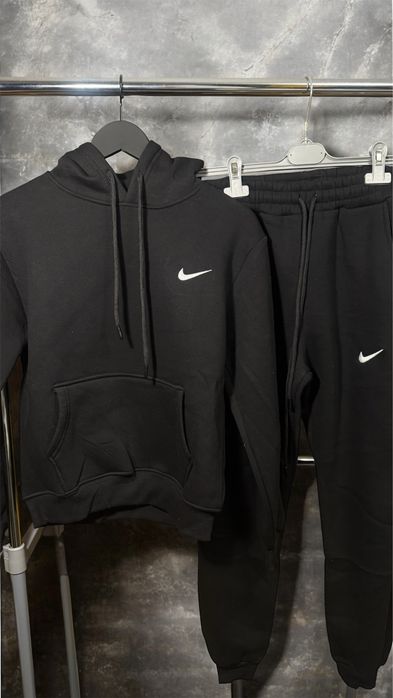 Trening Nike diverse culori
