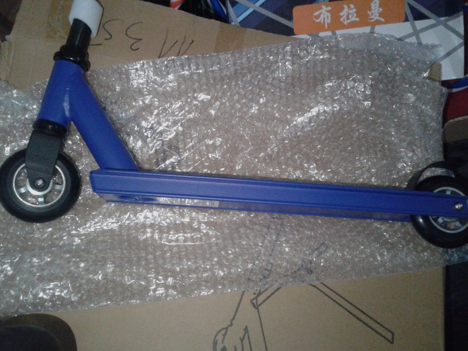 Тротинетка за Каскади, Трикове и Скачане 5015