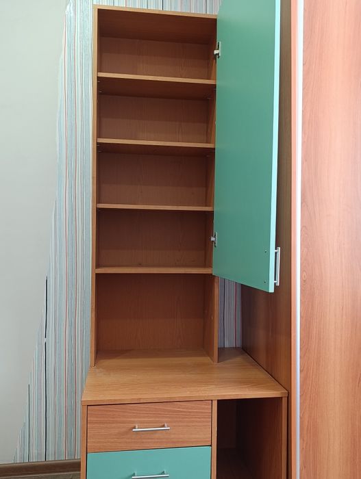 Пенал шкафчик б/у