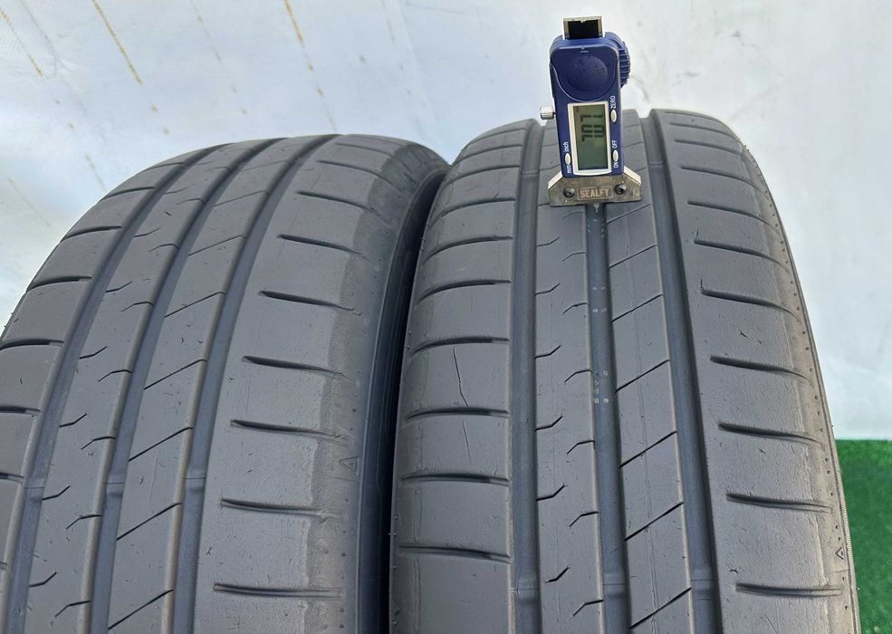 2бр 205/60r16 FALKEN летни