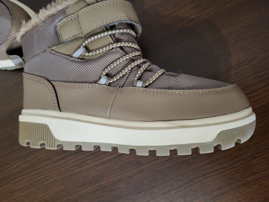 Детски зимни боти