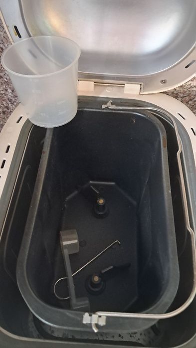 Продавам хлебопекарна