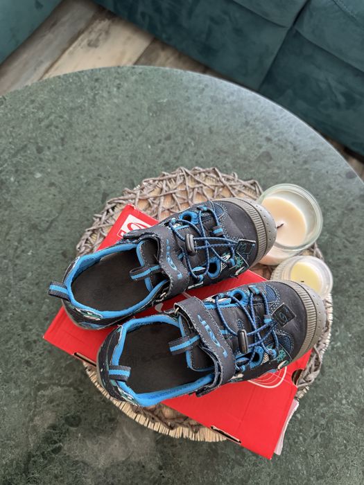 Детски сандали за момче