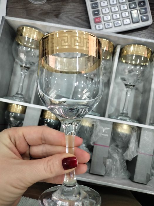 Продам набор бокалов 12 персон