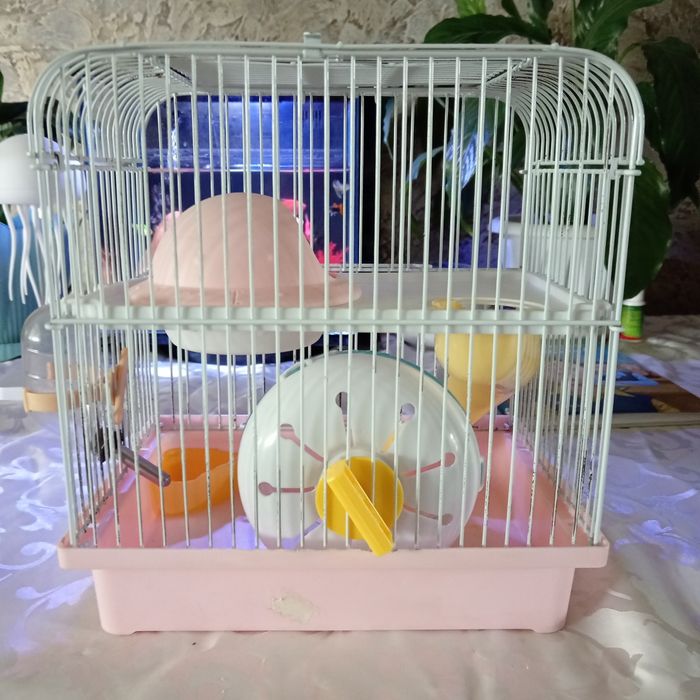 продам клетку для хомяка