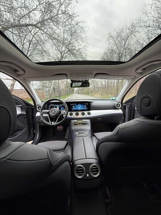 Vând Mercedes E 220D, An 2021. Km 67700.