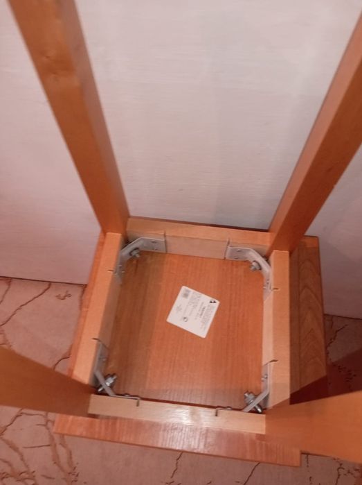 Продам кухонные табуретки