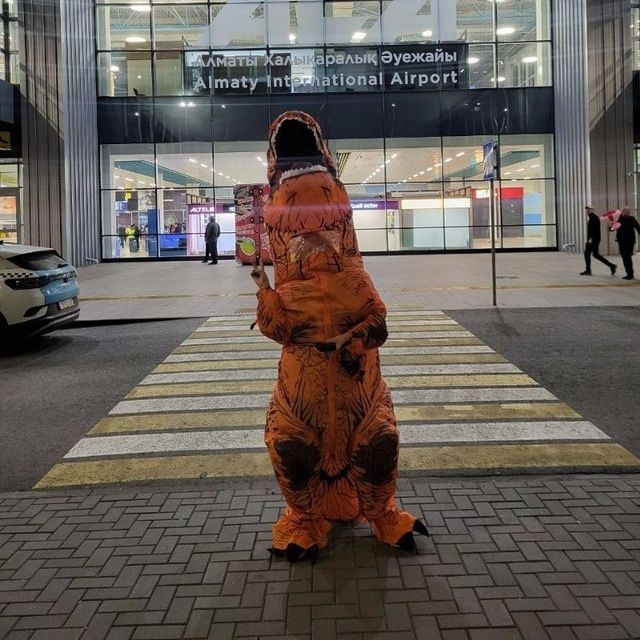 Прокат костюмов,надувной