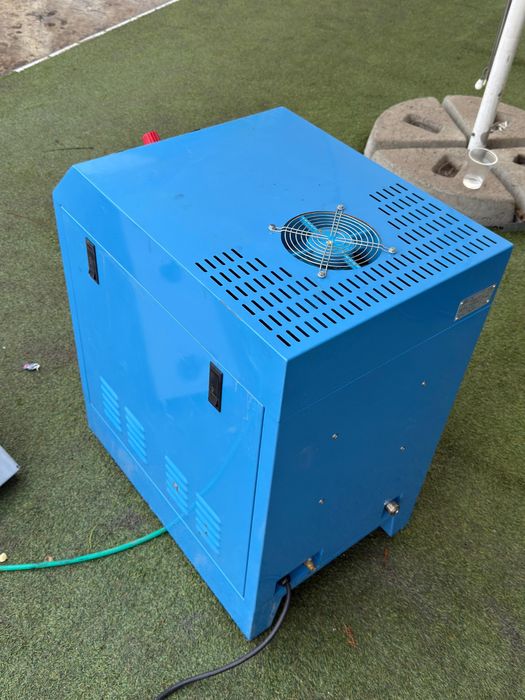 Compresor surub 220v