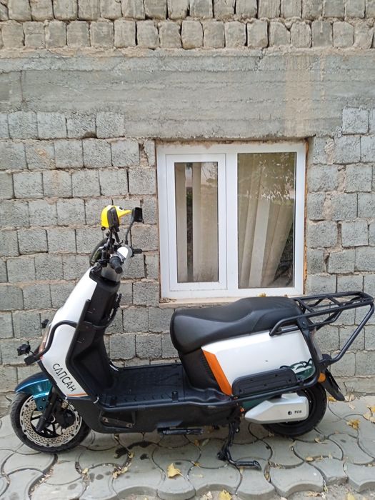 Elektr Skuter sotiladi Sapsan
