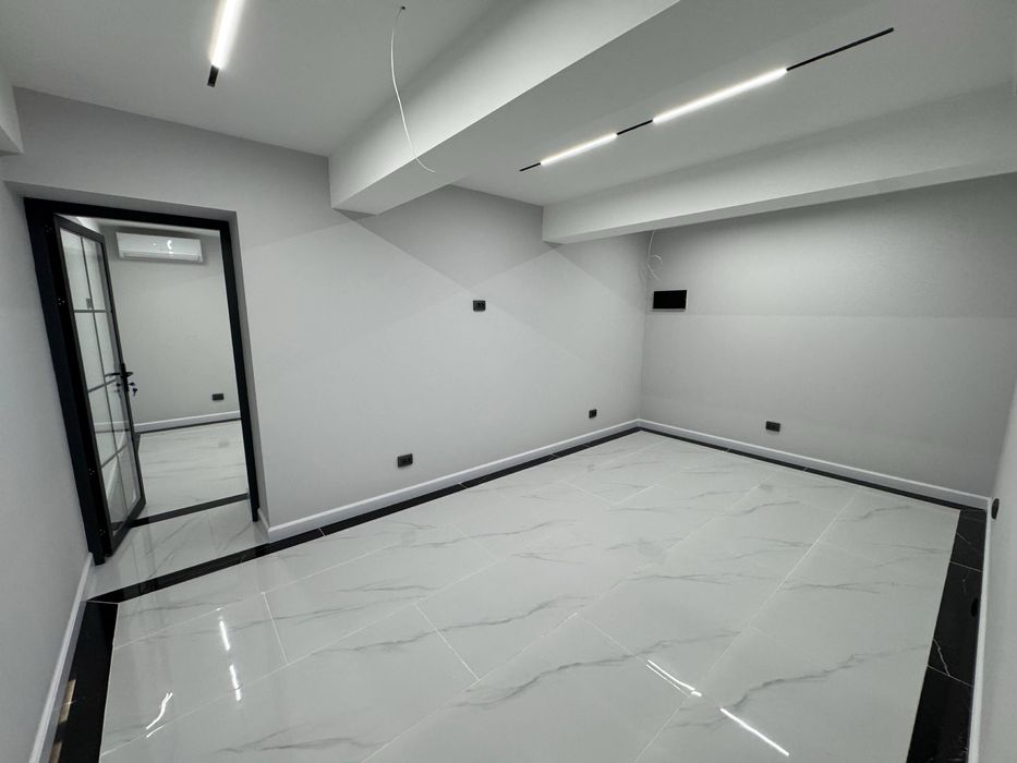 Продается нежилое 85+70 м2 вдоль дороги Гламур Нукусская