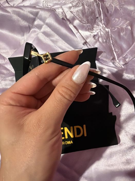 Дипптрични очила Fendi
