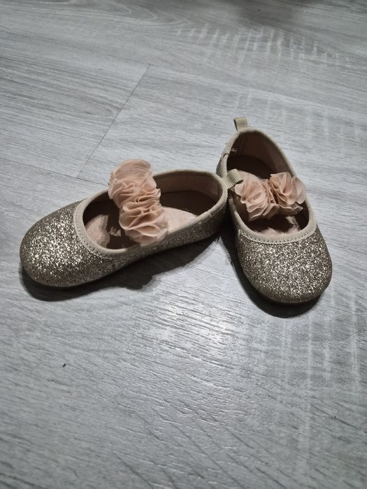 Маратонки Adidas/Адидас, обувки H&M