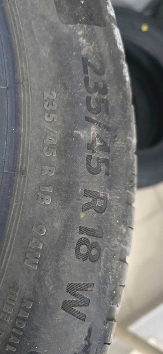 Гуми Continental ЕcoContact 6  235/45R18