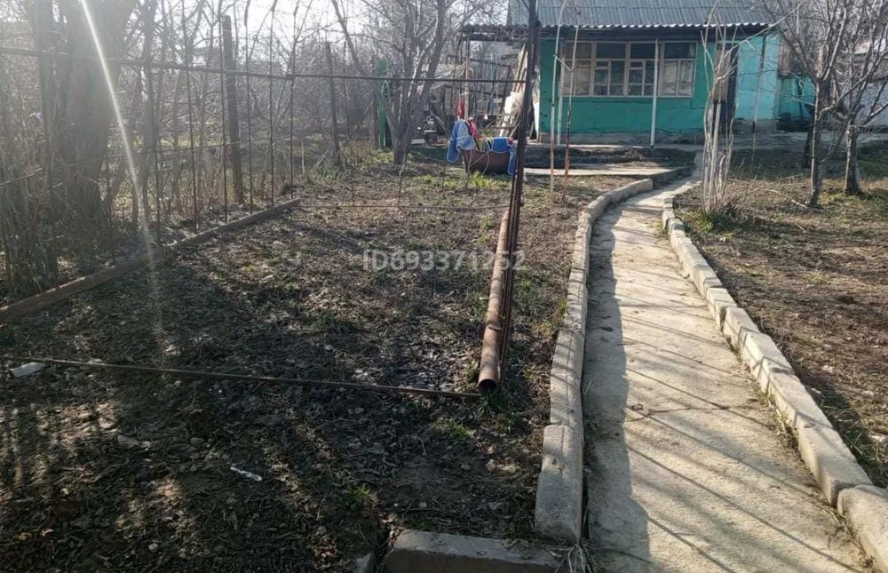 Продам дом с участком