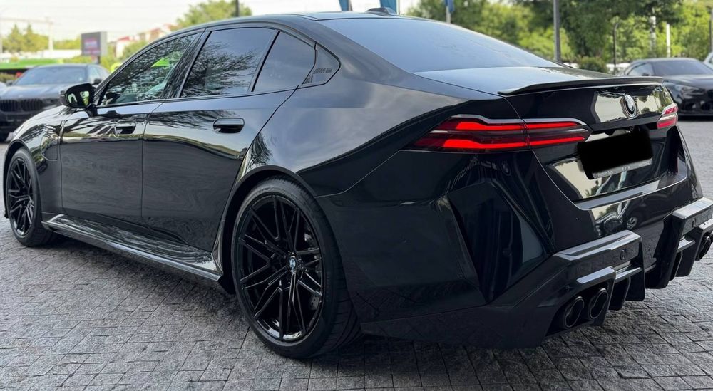 Bmw m5 g90 продается