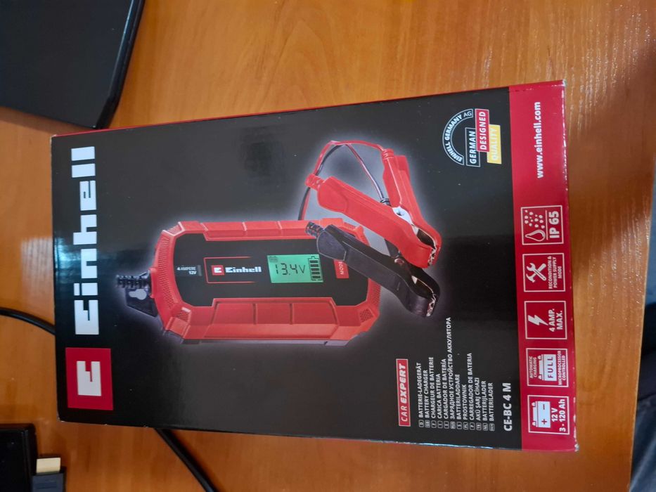 Зарядно устройство за акумулатор - Einhell - Чисто ново.