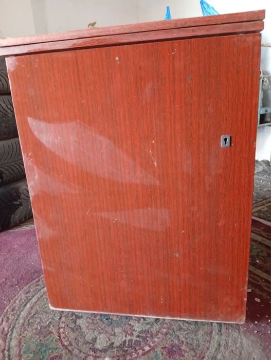 Продам швейную машинку