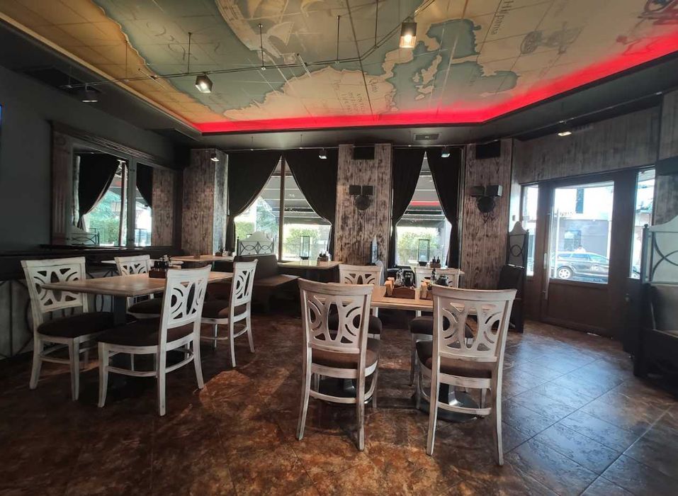 Дава се под наем Заведение в Бургас, Център - 180 кв.м за 2000 € - Снимка #4