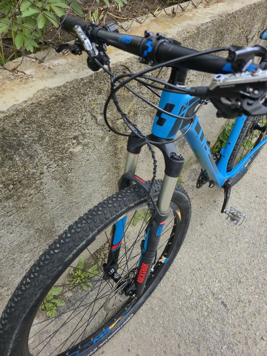 Карбонов Cube Reaction 29 цола L размер Full  XT Shimano Rockshox Reba Перфектен крос-кънтри велосипед