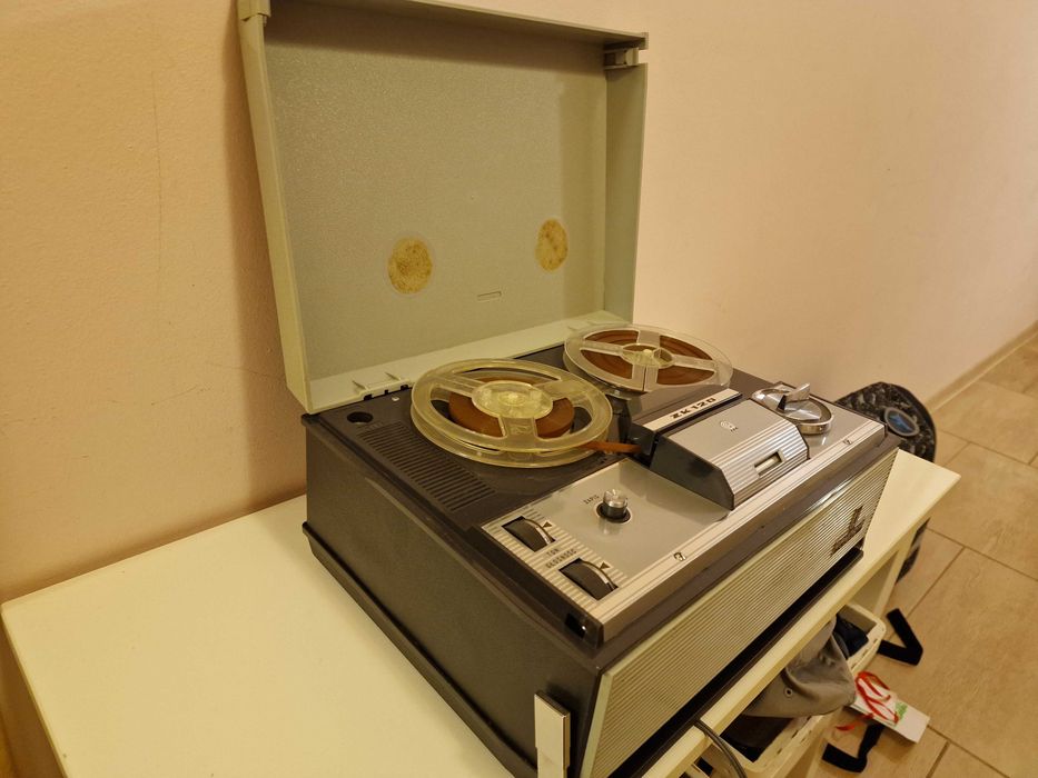 Magnetofon de colectie Grundig ZK 120 Timisoara • OLX.ro
