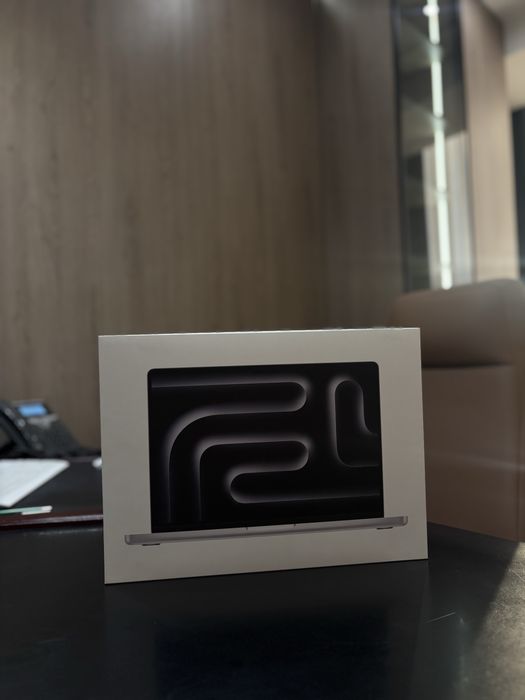 Продам MacBook Pro, запечатанный