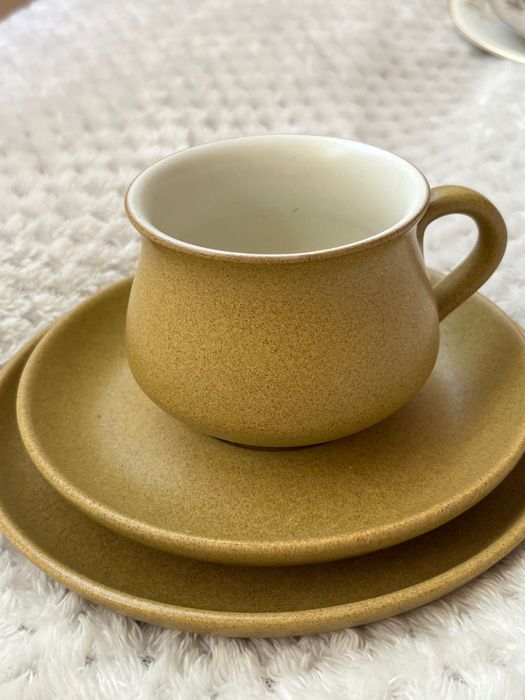 Чаша за кафе с подложни чинийки Denby England