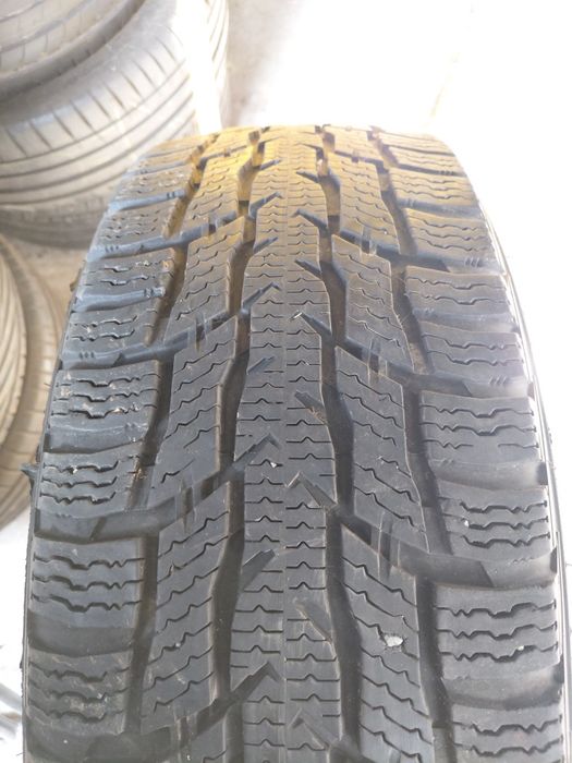 215/60/17C " Nokian 4бр.гуми