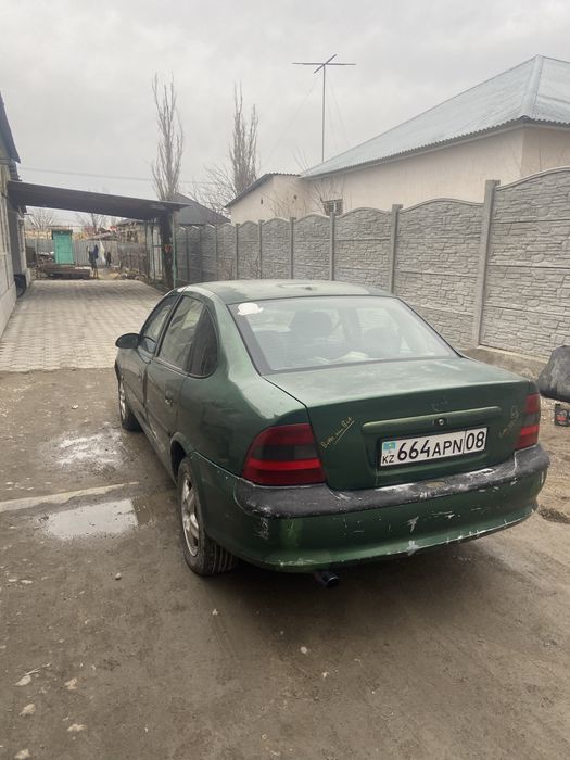 Срочно продам опель не находу