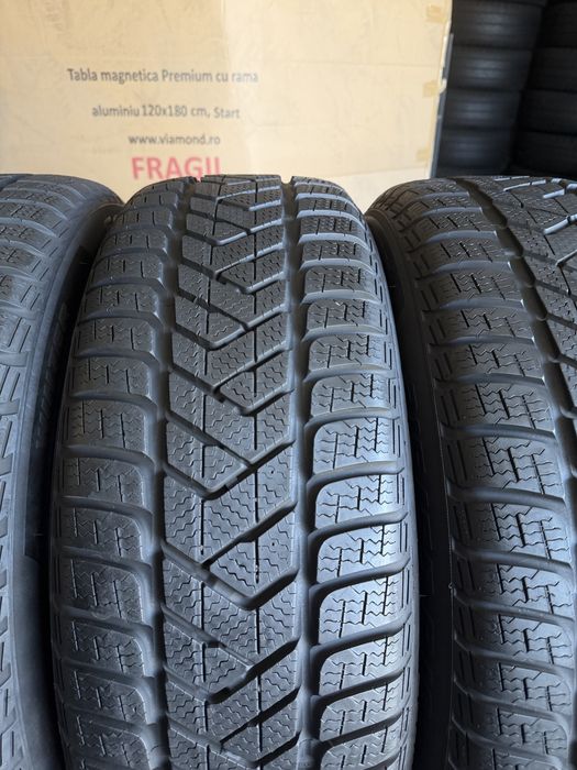 4 anvelope iarna 215/55/18 Pirelli DOT 4022 app noi!