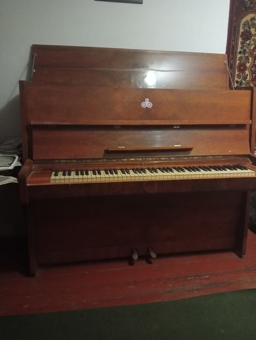Продам Пианино Riga