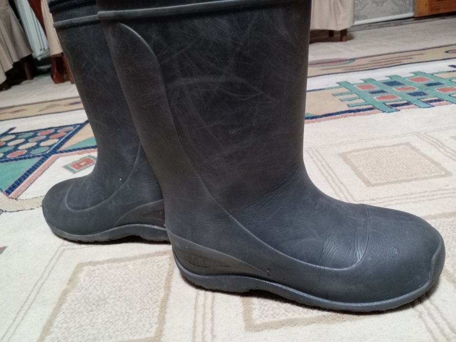 продам зимние сапоги megatop Б/У размер 37|38