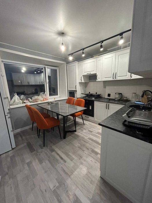 Отличная  2-комнатная квартира