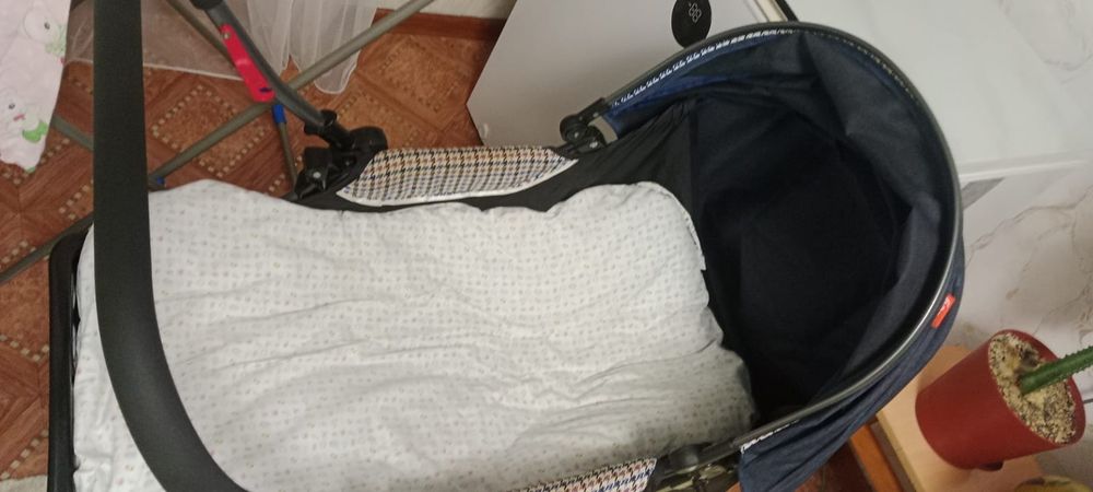 Продам коляску в хорошем состоянии