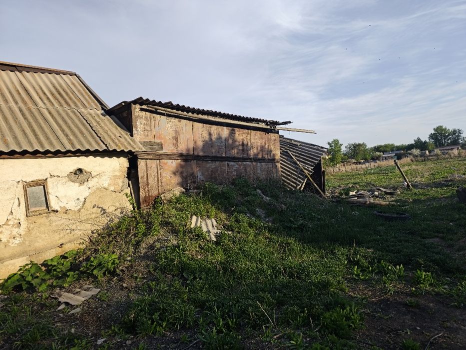 Продается земельный участок 18 соток.