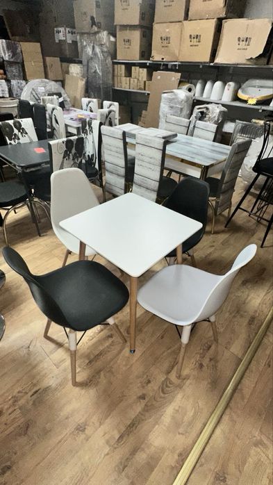 Маса 130/80 + 4стола  Последни бройки