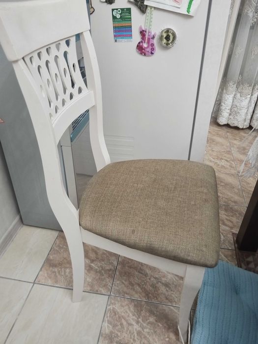 Продам стулья красивые