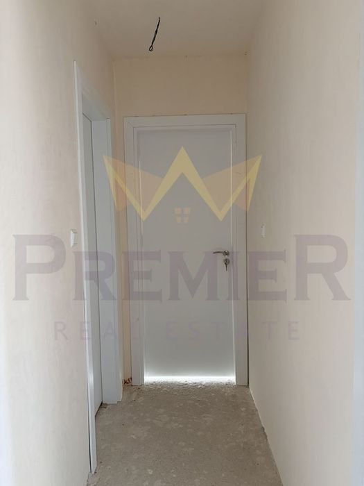 Продава се Тристаен апартамент в Поморие - 107 кв.м за 954 €/кв.м - Снимка #5