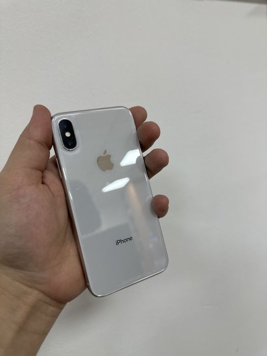 iPhone X 64 GB WHITE