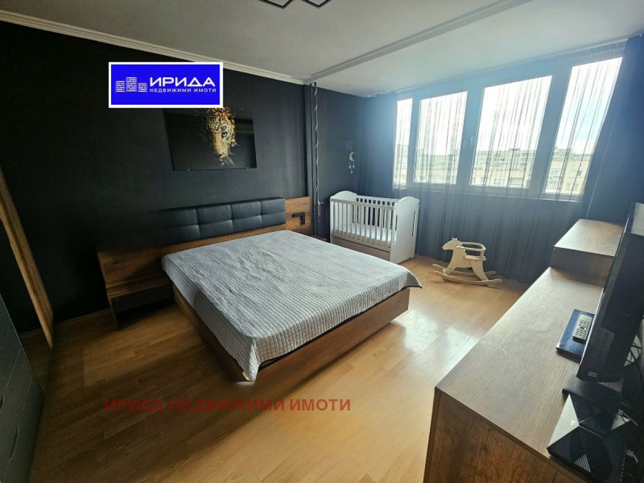 Продава се Тристаен апартамент в София, Люлин 10 - 107 кв.м за 2477 €/кв.м - Снимка #3