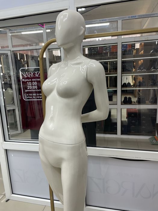 Манекен для одежды